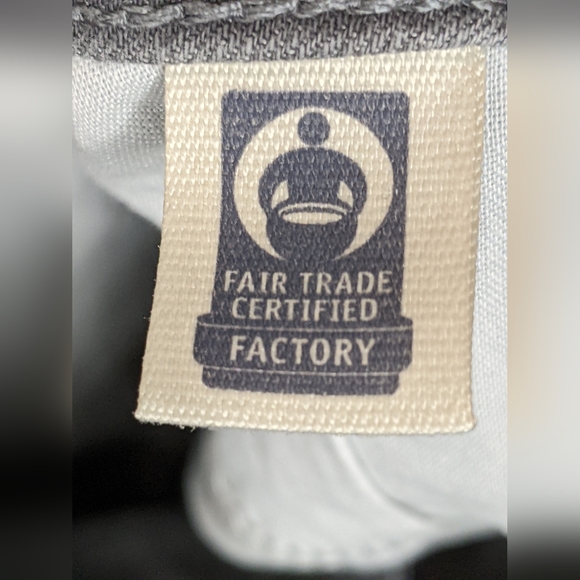 Universal Thread High Rise Skinny Gray Jeans, Size 4 / 27R - Picture 7 of 10